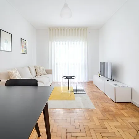 Urban Moura Flat By House And People Lägenhet Braga