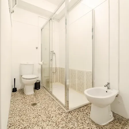 Urban Moura Flat By House And People *