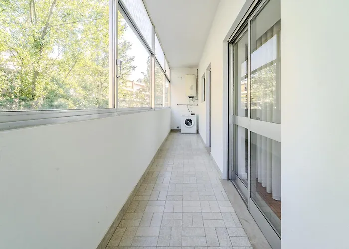 Urban Moura Flat By House And People Lejlighed