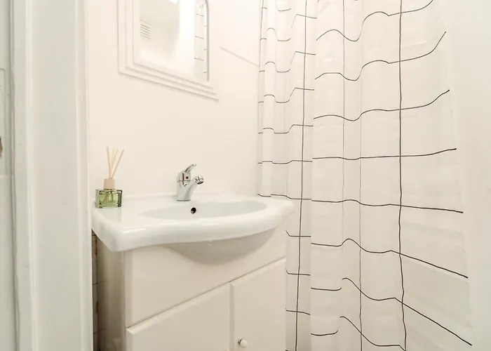 アパート Urban Moura Flat By House And People ブラガ