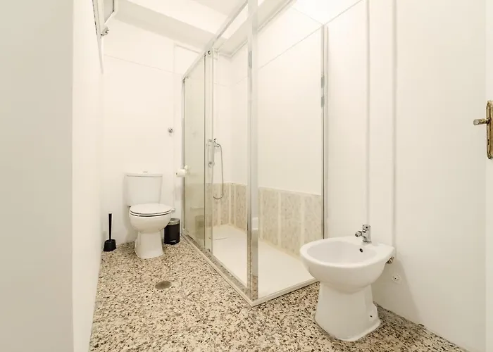 Urban Moura Flat By House And People *