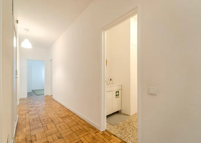 アパート Urban Moura Flat By House And People